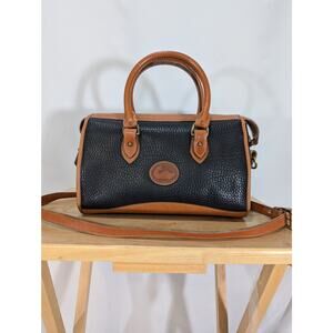 Dooney & Bourke Black Tan Pebbled Leather Satchel Vintage All Weather Leather